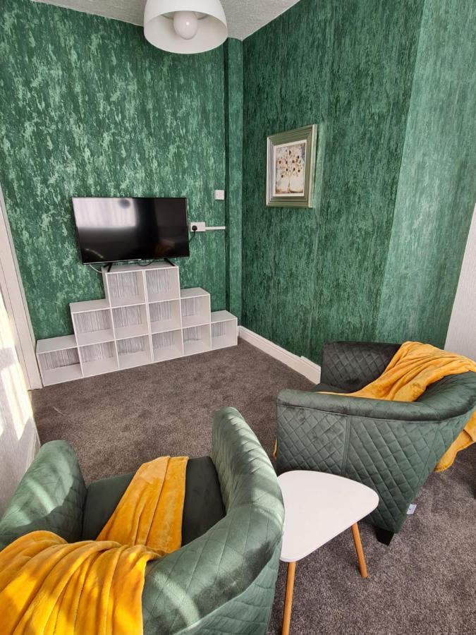 Waters Edge Hotell Blackpool Exteriör bild