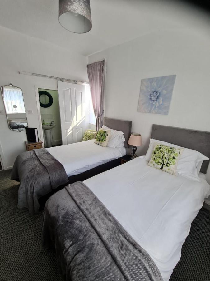 Waters Edge Hotell Blackpool Exteriör bild