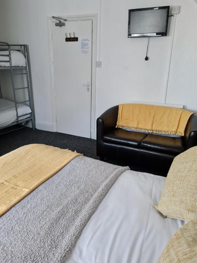 Waters Edge Hotell Blackpool Exteriör bild